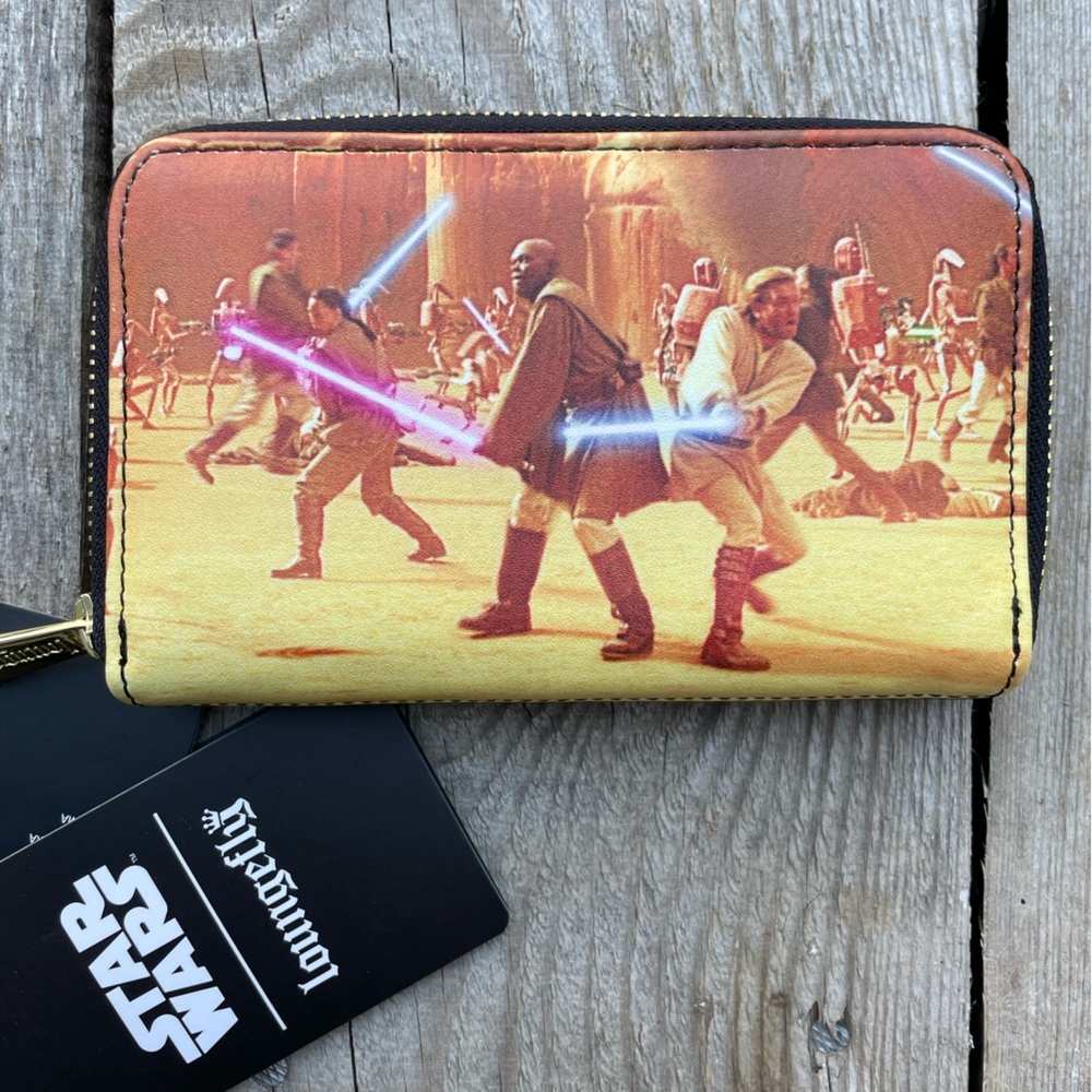 NWT Loungefly Star Wars Zip Around Wallet Galaxy Print Jedi Sith - Picture 2 of 3